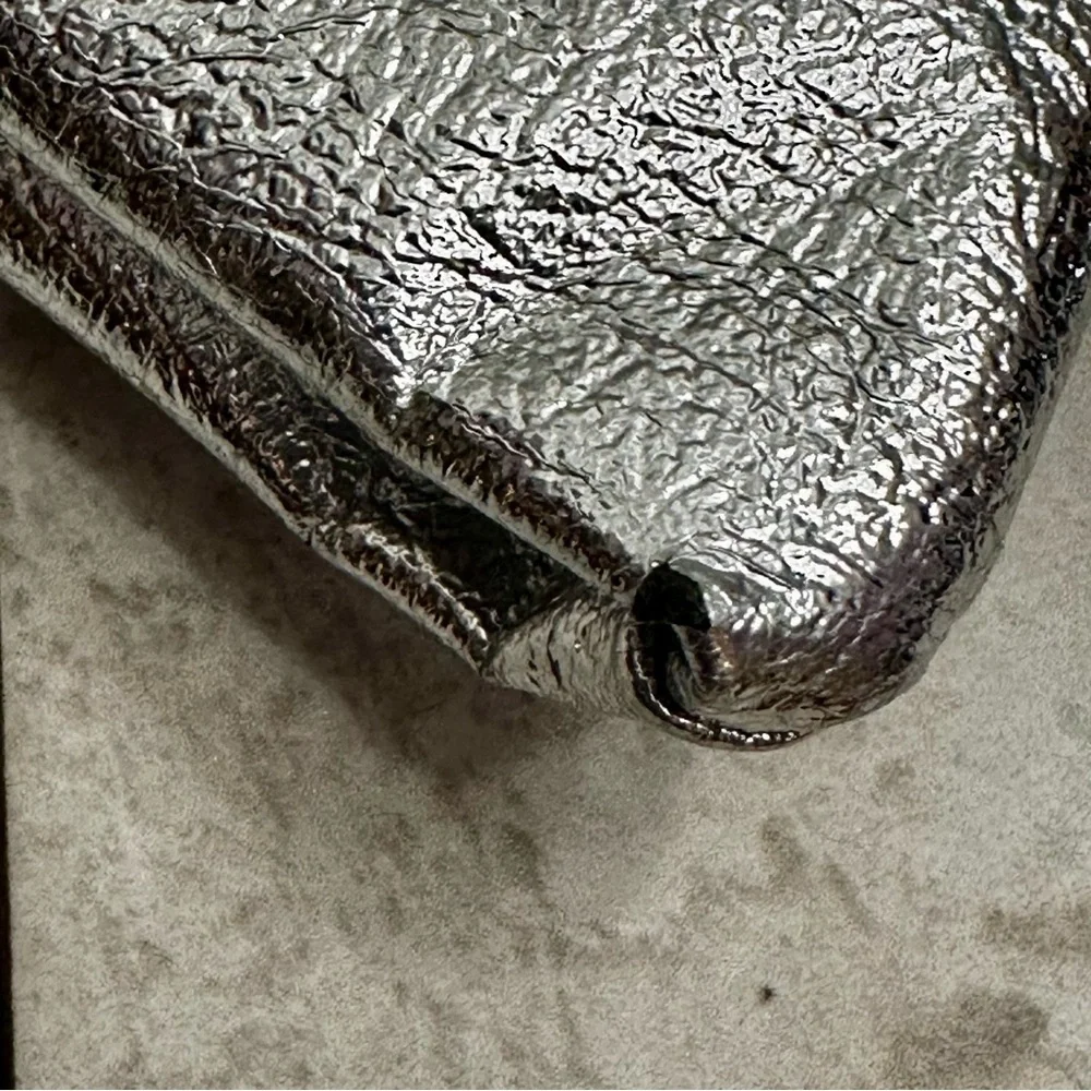 Vintage Silver Leather Kiss Lock Micro Clutch Party Event Evening Christmas NYE